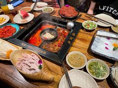 -老牌坊云南鱼豆花火锅(嵩山店)