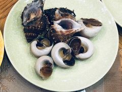 -华邑酒店·鲜艳全日自助餐厅