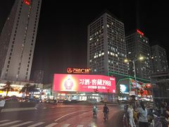 -万达广场(南昌红谷滩店)