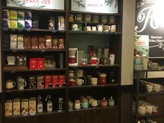 零售区-星巴克(北京南站第二店)