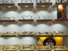 -亿视康青少儿眼镜(五官科店)