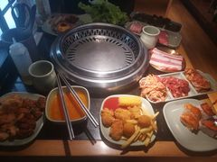 -梨花自助烤肉(乐宾店)