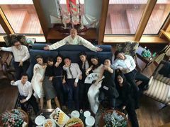 -黄浦江游览十六铺3号码头网红自助餐