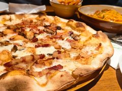 -JINNS锦时 steak&pizza(浸信会礼拜堂旧址店)