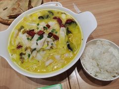 砂锅金汤酸菜鱼-甲乙饼·北京手工肉饼(西直门凯德茂店)