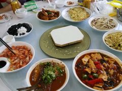 -天乐农家鱼头王(天目湖店)