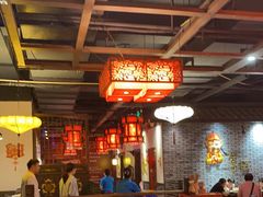 大堂-矮板凳老火锅(宽窄巷子店)