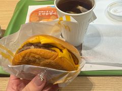 -麦当劳(欧亚大观商都店)