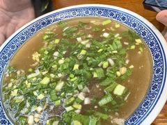-泉儿头杂碎(杂碎师大店)