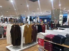 -优衣库(太原龙湖万达广场店)