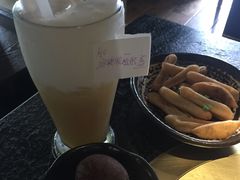 -湊湊火锅·茶憩(新中关购物中心店)