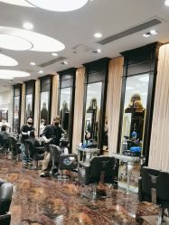 -八佰伴8008星级形象店