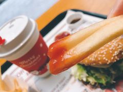 -The Habit Burger Grill 哈比特汉堡(复兴soho店)
