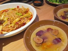 -川堂风·跷脚牛肉·乐山爆炒(宝山日月光店)