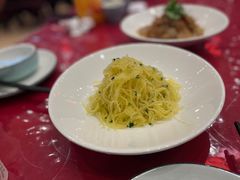 -侬佳蒸菜馆(听潮店)