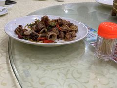 -鹏城人家海鲜酒家·23年老字号(较场尾店)