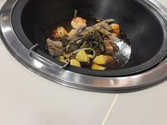 -人民公社铁锅炖·东北菜(卫国道店)