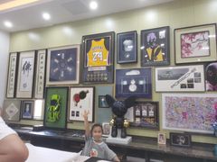 -龙慧画框·裱画配框工厂店