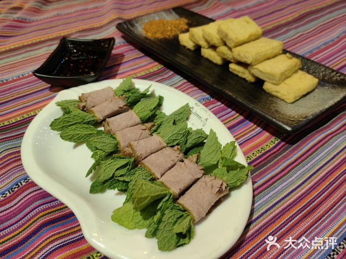 香巴拉云南餐厅(华莱坞店)图片