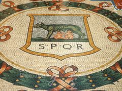 -埃马努埃莱二世拱廊