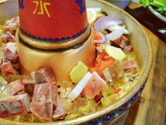 -毛辣果·贵州红酸汤牛肉火锅(西单店)