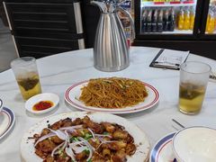 -明本湛江鸡•海鲜小厨(陈家祠店)