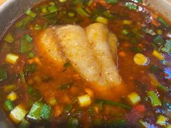 -肖肖酸萝卜鱼火锅(总店)