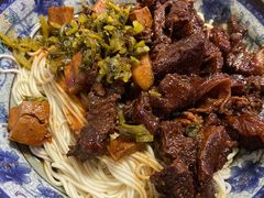 红烧牛肉面-旺泉餐饮店·清真牛肉面馆