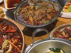 -隔壁老王·家常云南菜(花巷店)