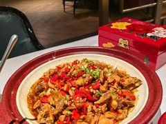 -千百味红餐厅·江西菜(绿地双子塔店)