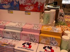 零售区-泰康食品(南京东路店)