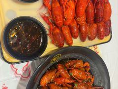 -肥肥虾庄·金牌油焖大虾(汉口城市广场店)