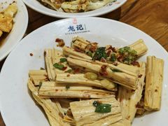 -湘人龙记老长沙米粉(鸟巢店)