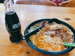 -志权牛肉面(灵山路店)