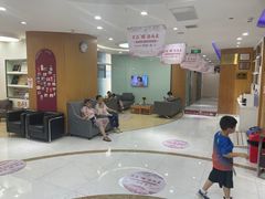 -雅悦齿科(顾村公园店)