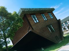 -金山农民画村-枫泾波兰倒置屋