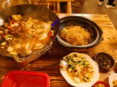 -富正毅三下锅·湘西韵味(天门山索道店)