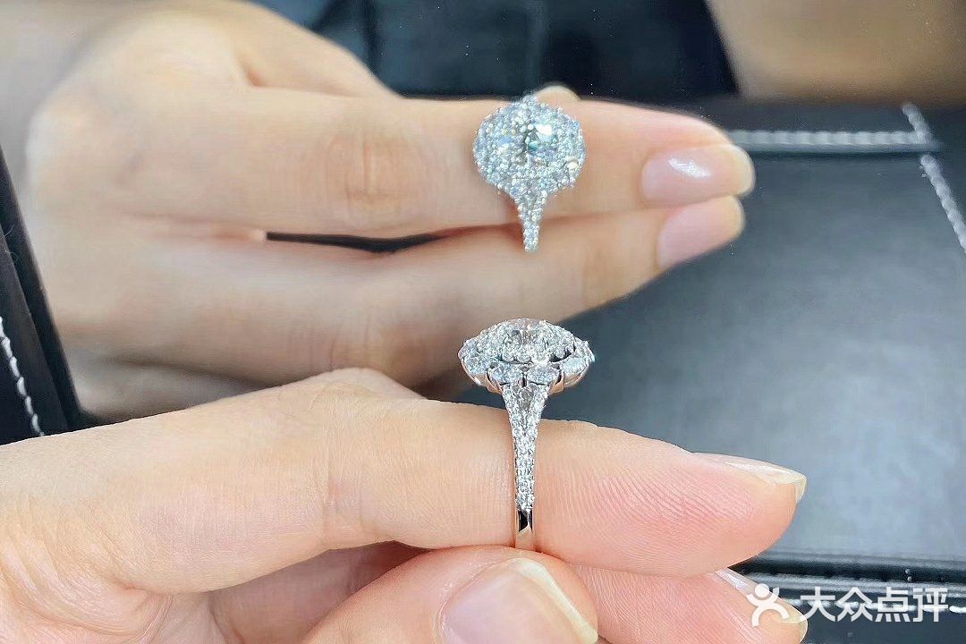 用尽量少的钱做最大的钻戒