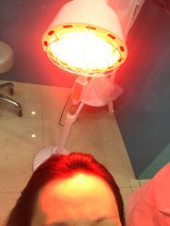 -黑奥秘脱发白发中心