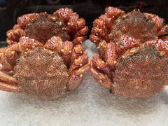 -雍容荟帝王蟹活龙虾展台自助(IFS黑金店)