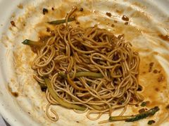 -肥肥虾庄·金牌油焖大虾(汉口城市广场店)