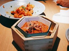 -蜜桃餐厅·伴山(绿宝广场店)