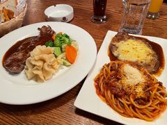 芝士牛排配意面-宝莱纳啤酒花园餐厅PAULANER BRAUHAUS Nanjing(广州路店)
