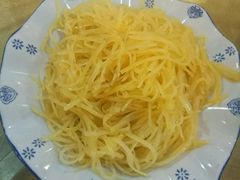 土豆丝-华兴餐厅·招牌生鱼片(桃园路店)