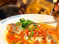 -坛宗剁椒鱼头(河西王府井店)