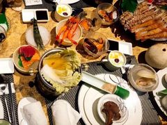 -雍和会海鲜姿造自助(湖东路店)