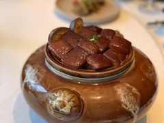紫砂红烧肉-松鹤楼·非遗·苏帮菜(融科店)