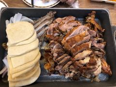 蒙古烤羊腿-九十九顶毡房(阜石路店)