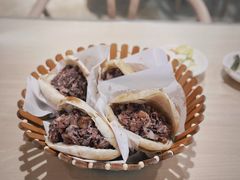 精品驴肉火烧-闫家驴肉老店(华电一校店)