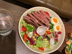 煎牛肉沙拉-Money Shops(愚园路店)